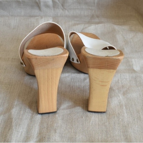 Vtg 90s Nicole Miller for Candies White Leather Wood Heel Slides Sz 8 - Picture 2 of 8